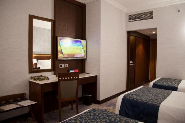 Nozol Royal Inn Hotel image 11